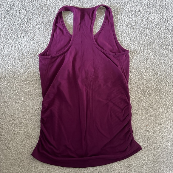 Athleta Purple/Burgundy Waist Length Tank Top, Size Small - Picture 2 of 3